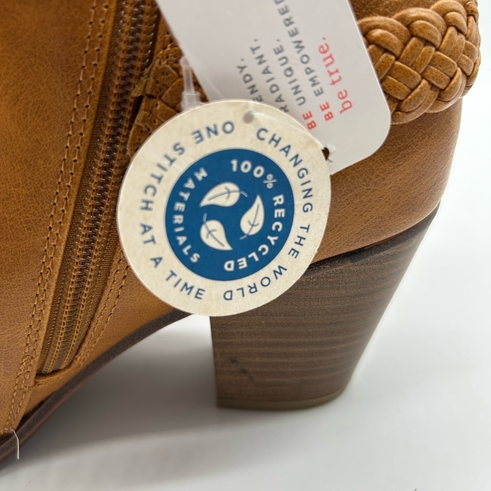 Baretraps Vegan Chestnut Ankle Boots | Braided Strap Block Heel Booties Sz 10M - Picture 12 of 13